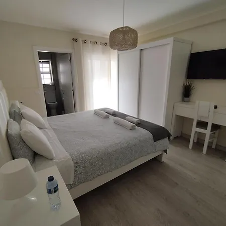 Brisa Do Mar 2 - Consolacao Guest house 3*
